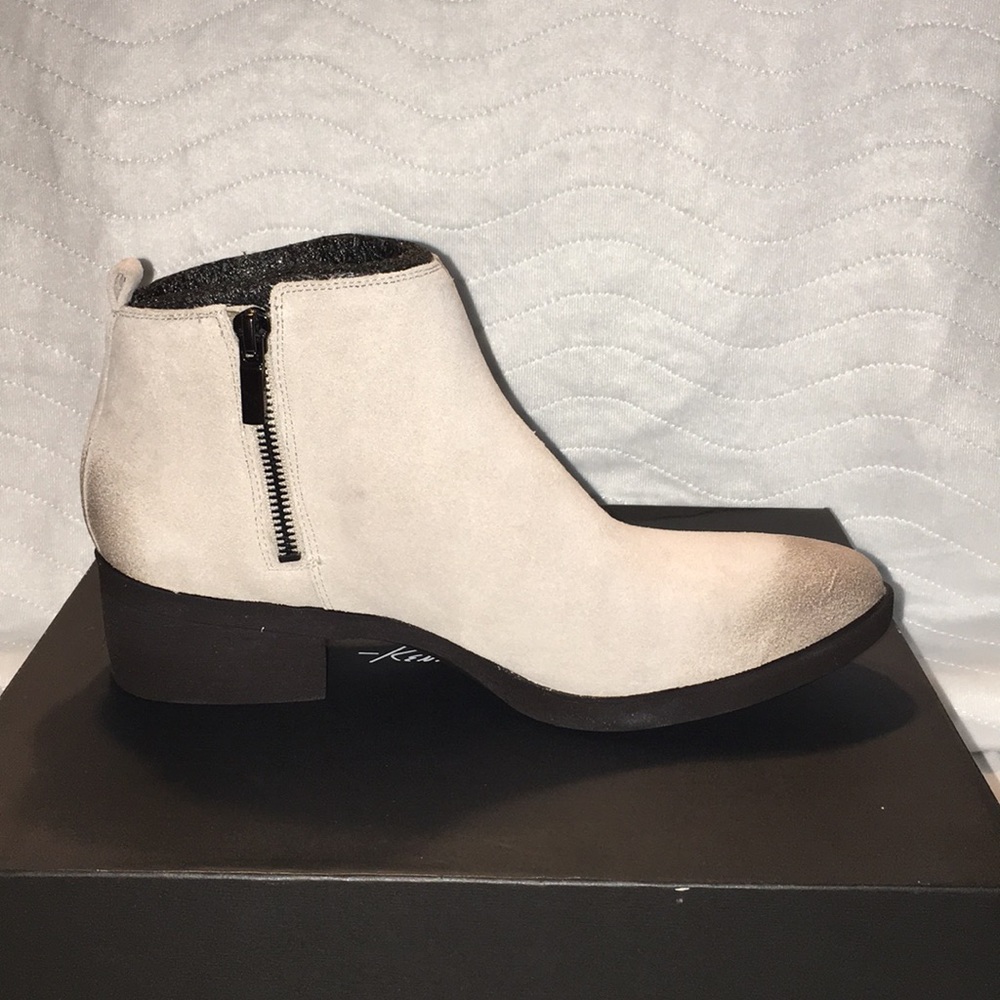 NIB KENNETH COLE NEW YORK WOMEN’S BOOTIE SIZE 8.5M - Picture 6 of 8